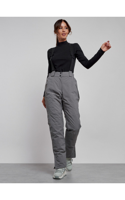 Женский горнолыжный комплект.