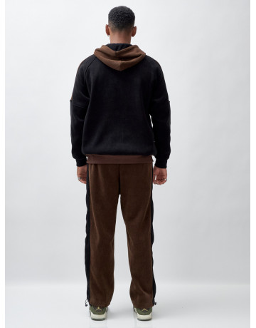 Мужской демисезонный спортивный костюм на флисе, коричневый, для спорта. в Тюмени