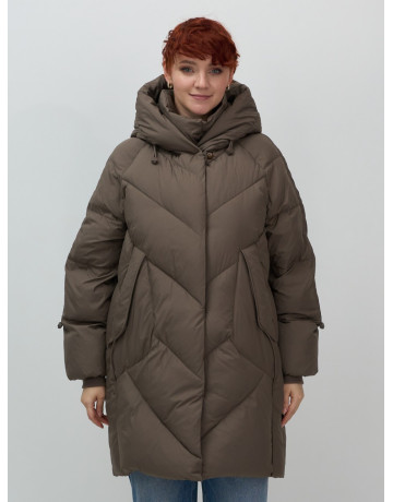 Длинный женский пуховик для зимы.