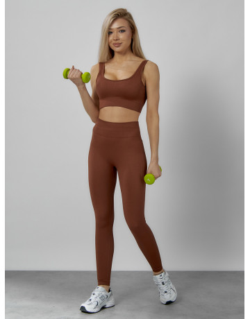 Женский спортивный костюм для фитнеса.