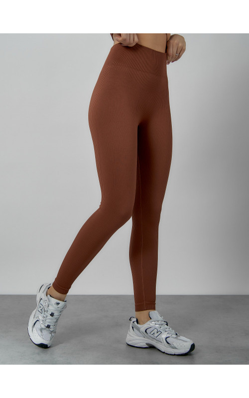 Женский спортивный костюм для фитнеса.