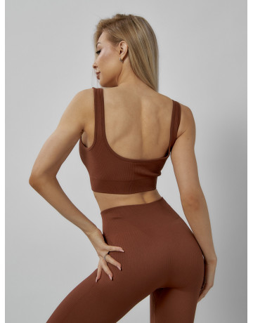 Женский спортивный костюм для фитнеса.