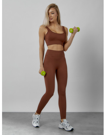 Женский спортивный костюм для фитнеса.