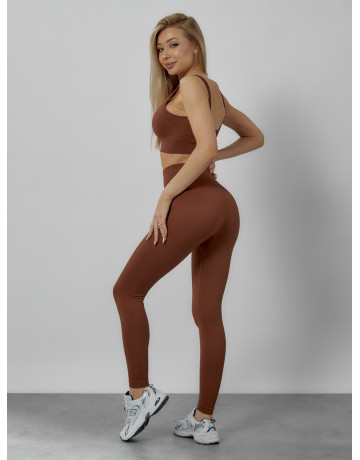 Женский спортивный костюм для фитнеса.