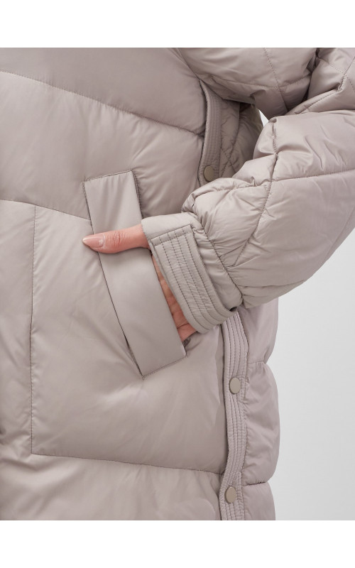 Пуховик с мехом песца для женщин, удлинённый силуэт.