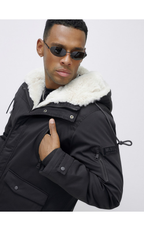 Мужская зимняя удлиненная парка с мехом, чёрная в Тюмени