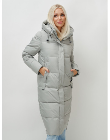 Зимний женский пуховик с капюшоном.