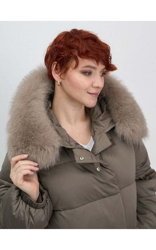 Пуховик с мехом песца, элегантный и стильный, для женщин.