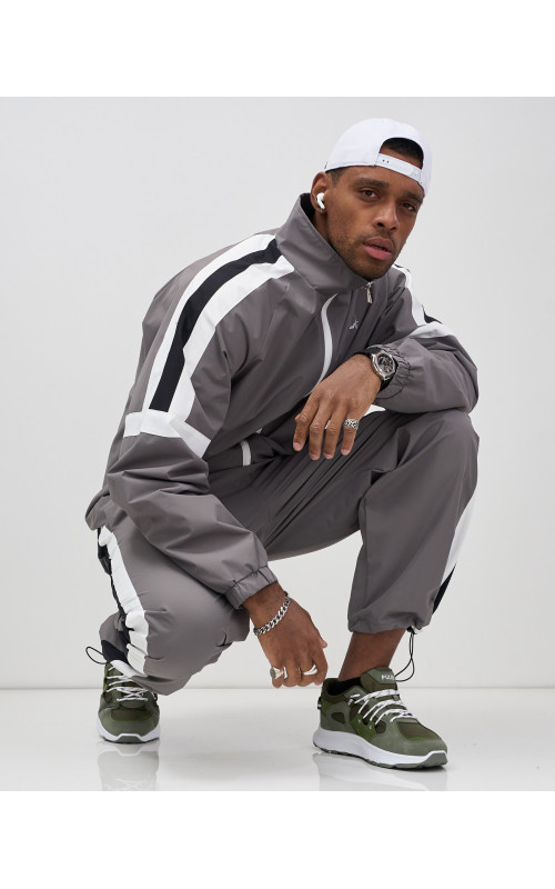 Мужской спортивный костюм для весны и лета, серый, для спорта. в Тюмени