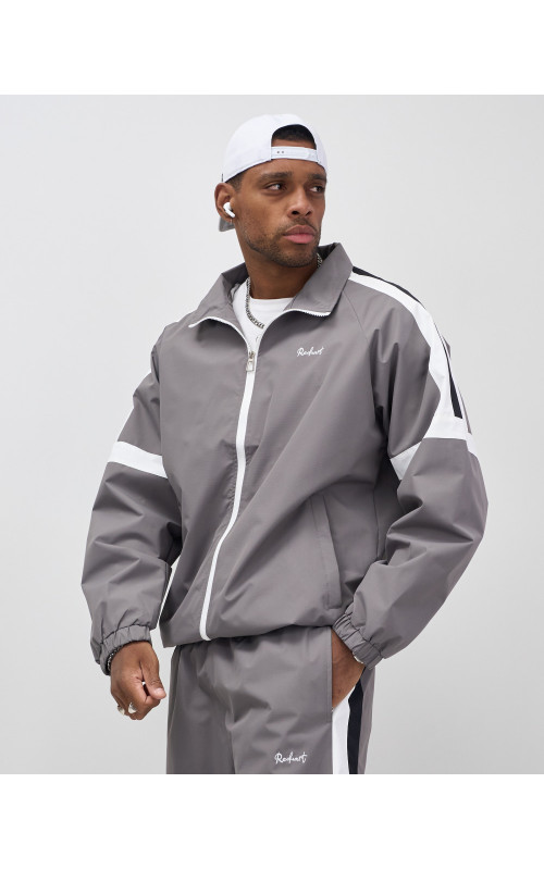 Мужской спортивный костюм для весны и лета, серый, для спорта. в Тюмени