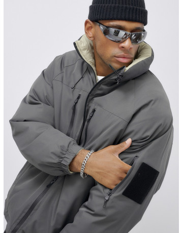 Мужская зимняя двусторонняя куртка для активного отдыха.