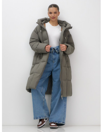 Длинный зимний пуховик с капюшоном для женщин