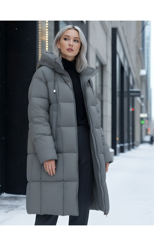 Длинный зимний пуховик с капюшоном для женщин