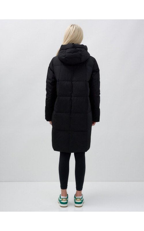 Пуховик женский зимний удлинённый с капюшоном, чёрный в Тюмени
