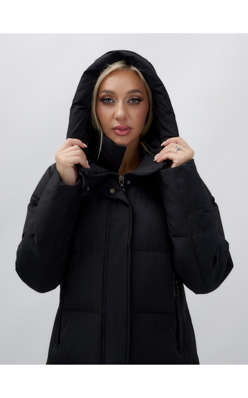 Пуховик женский зимний удлинённый с капюшоном, чёрный в Тюмени