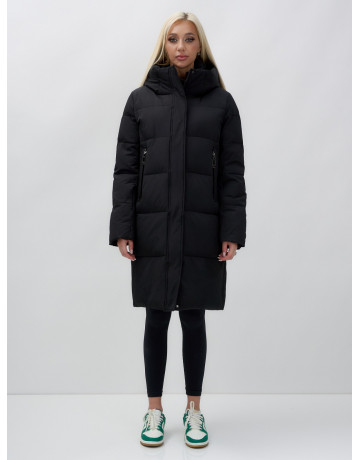 Тёплый женский пуховик до колена с капюшоном.