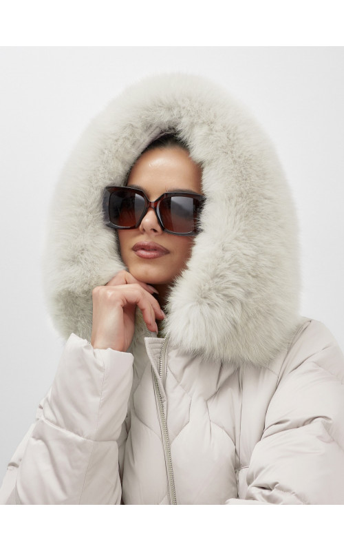 Длинный зимний пуховик с мехом песца.