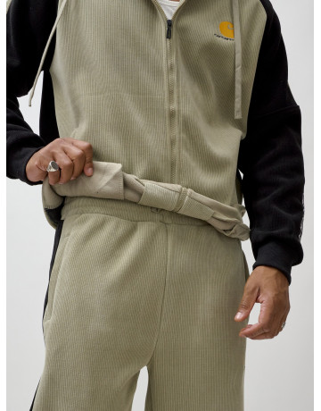 Мужской демисезонный спортивный костюм на флисе, светло-зелёный. в Тюмени