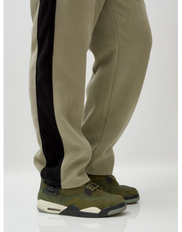 Мужской демисезонный спортивный костюм на флисе, светло-зелёный. в Тюмени