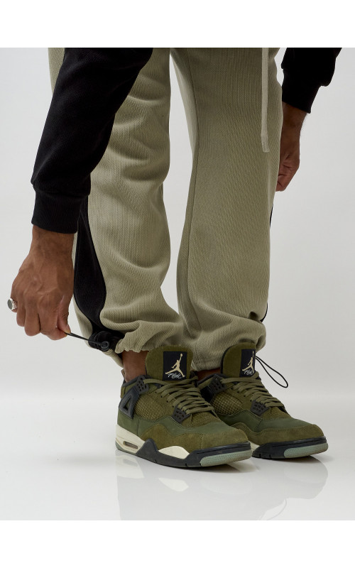 Мужской демисезонный спортивный костюм на флисе, светло-зелёный. в Тюмени