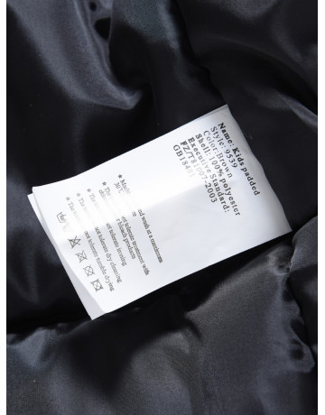 Зимняя парка для мальчика-подростка тёплая и практичная.