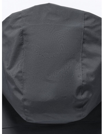 Зимняя парка для мальчика-подростка тёплая и практичная.