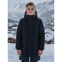 Зимняя парка для мальчика-подростка тёплая и практичная.