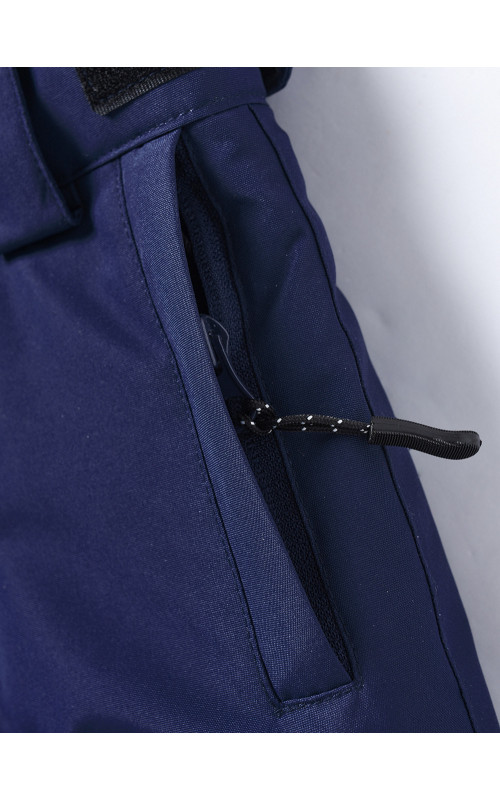 Горнолыжный костюм для мальчика.