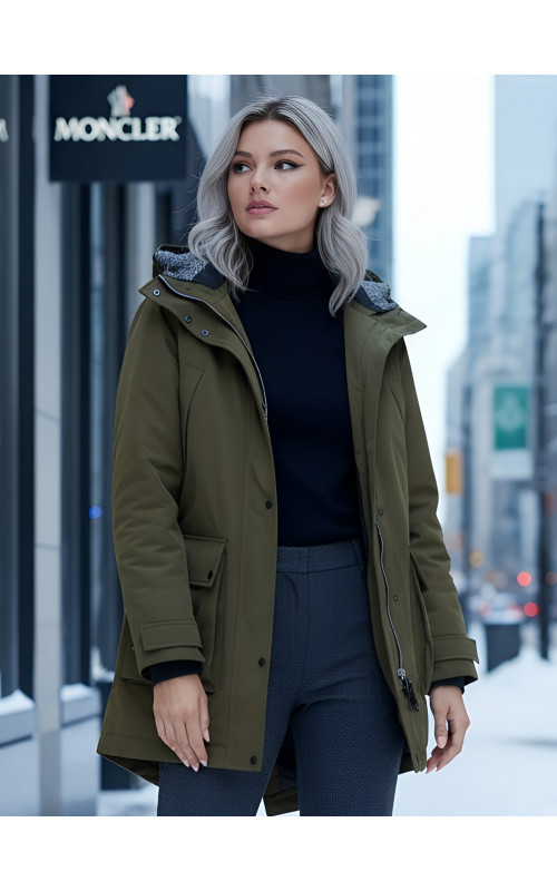 Женская зимняя парка с капюшоном, хаки, для активного отдыха. в Тюмени