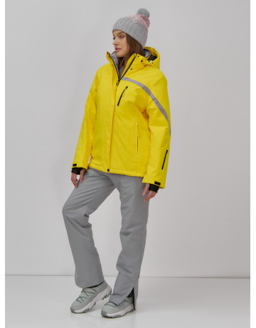 Женская горнолыжная куртка: стиль и защита для зимних склонов