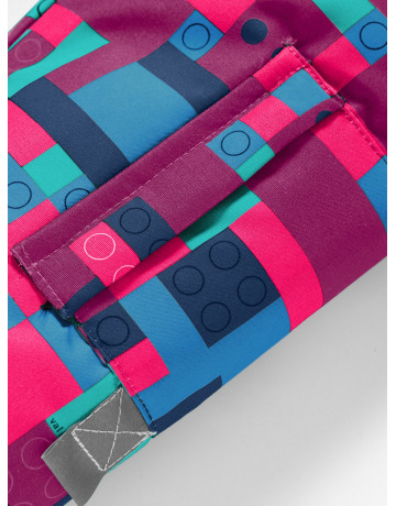 Зимний лыжный костюм для девочек: комфорт и защита на склонах