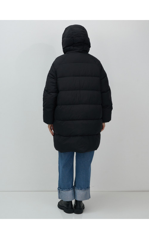 Длинный женский пуховик для зимы