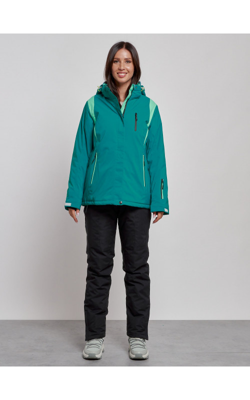 Женский горнолыжный костюм для зимних прогулок и спорта.