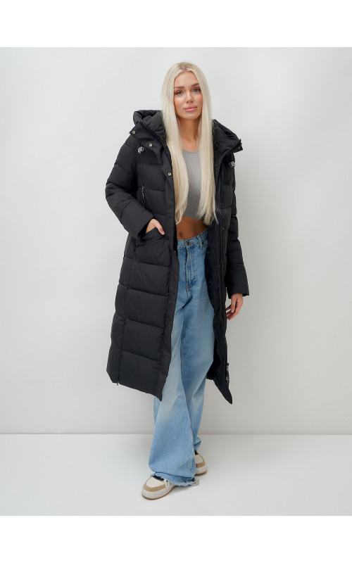 Длинный зимний пуховик с капюшоном для женщин.