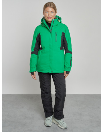 Женский горнолыжный костюм для зимних видов спорта.