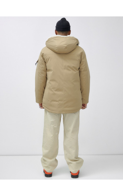 Мужская зимняя удлиненная парка с мехом горчичного оттенка. в Тюмени