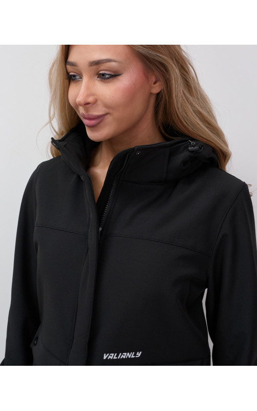 Женская спортивная ветровка с капюшоном softshell, чёрная, для активного отдыха в Тюмени
