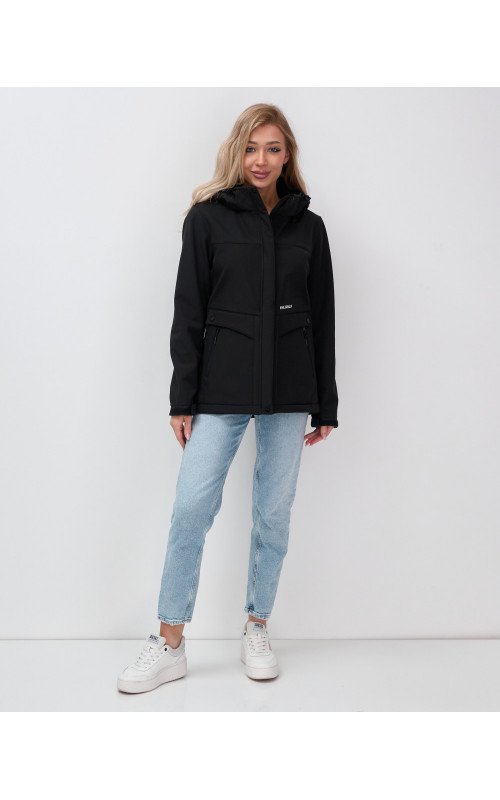 Женская спортивная ветровка с капюшоном softshell, чёрная, для активного отдыха в Тюмени