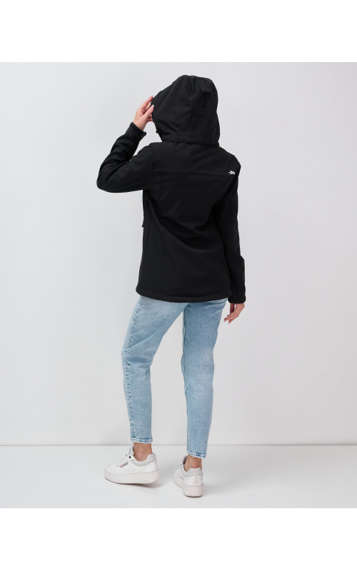 Женская спортивная ветровка с капюшоном softshell, чёрная, для активного отдыха в Тюмени