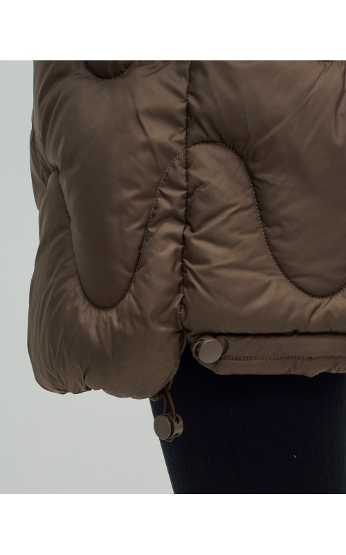 Женский модный пуховик с капюшоном, тёмно-коричневый. в Тюмени