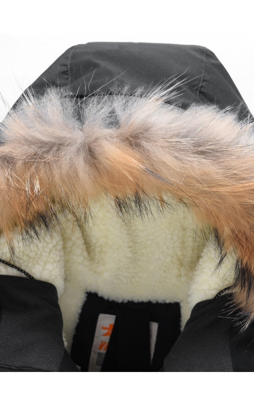 Тёплая детская парка с регулируемой посадкой.