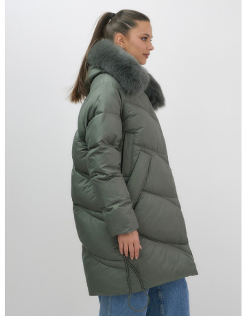 Длинный пуховик премиум-класса для зимы.