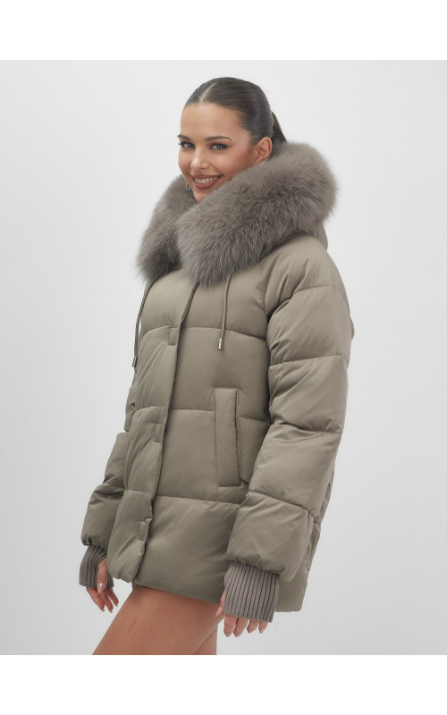 Пуховик с мехом песца, зима 2025, свободный крой