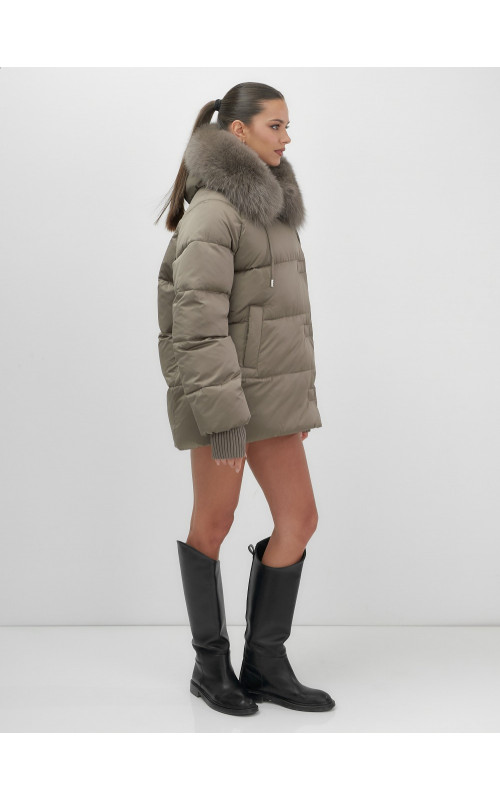 Пуховик с мехом песца, зима 2025, свободный крой