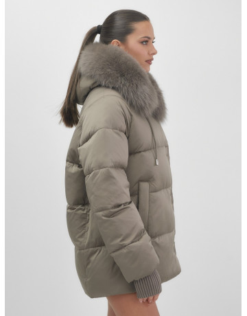 Пуховик с мехом песца, зима 2025, свободный крой