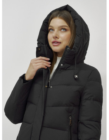 Длинный женский пуховик: защита от холода и ветра