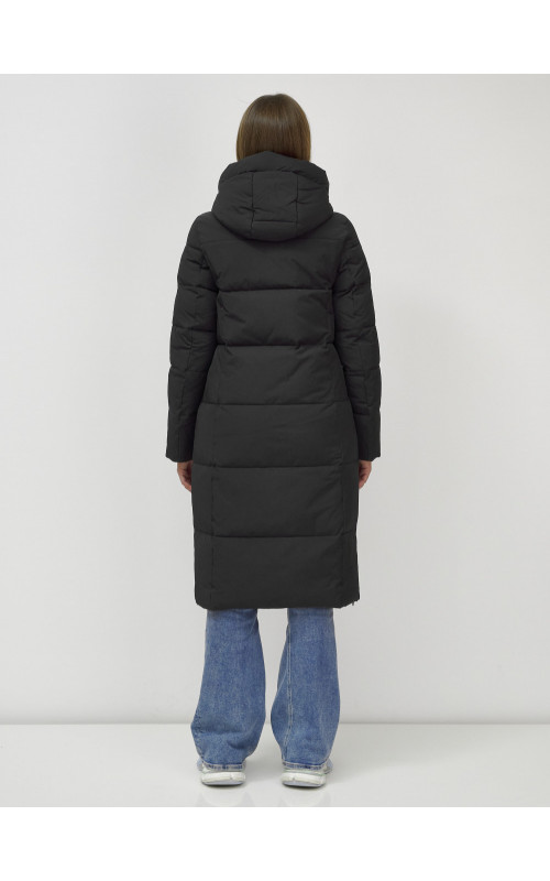 Длинный женский пуховик: защита от холода и ветра