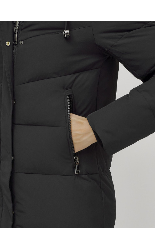 Длинный женский пуховик: защита от холода и ветра