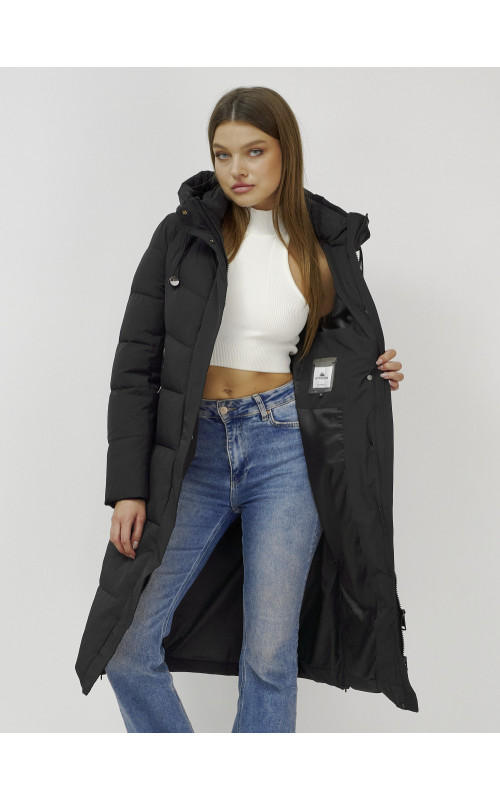 Длинный женский пуховик: защита от холода и ветра