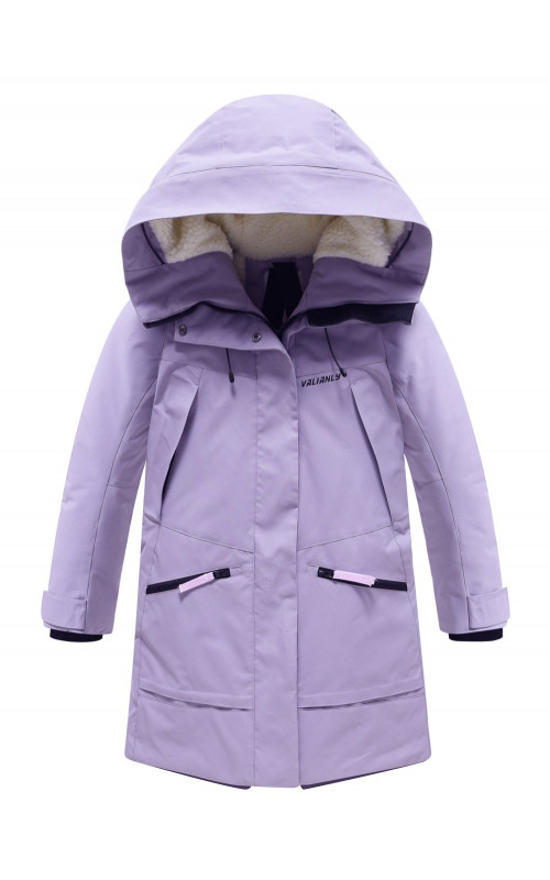 Зимняя парка для девочки-подростка с меховой подкладкой и ветро- и влагоотталкивающей тканью.